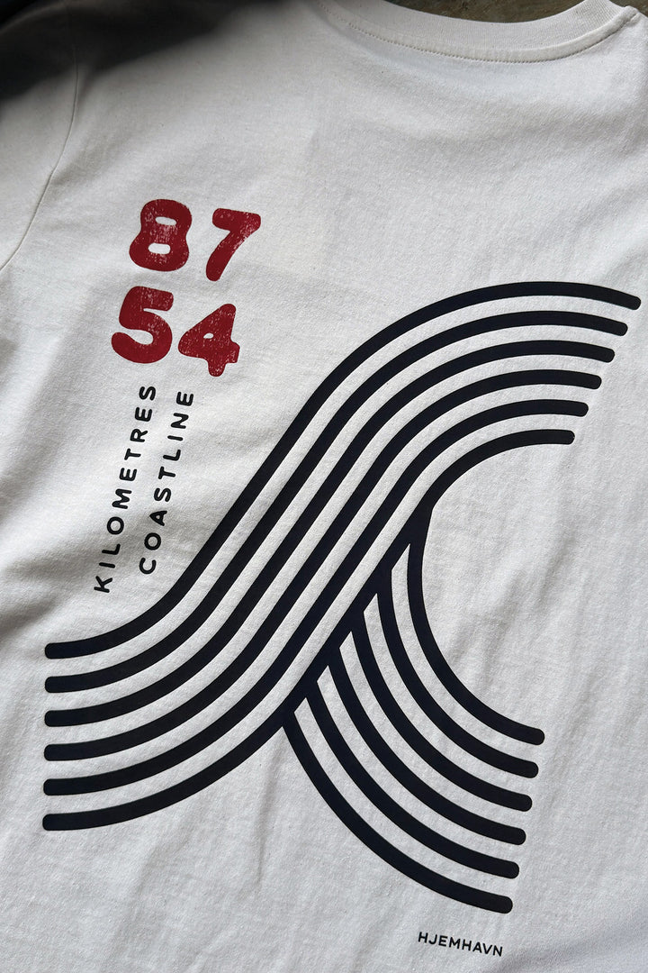 T-Shirt "8754 KM of Coastline"