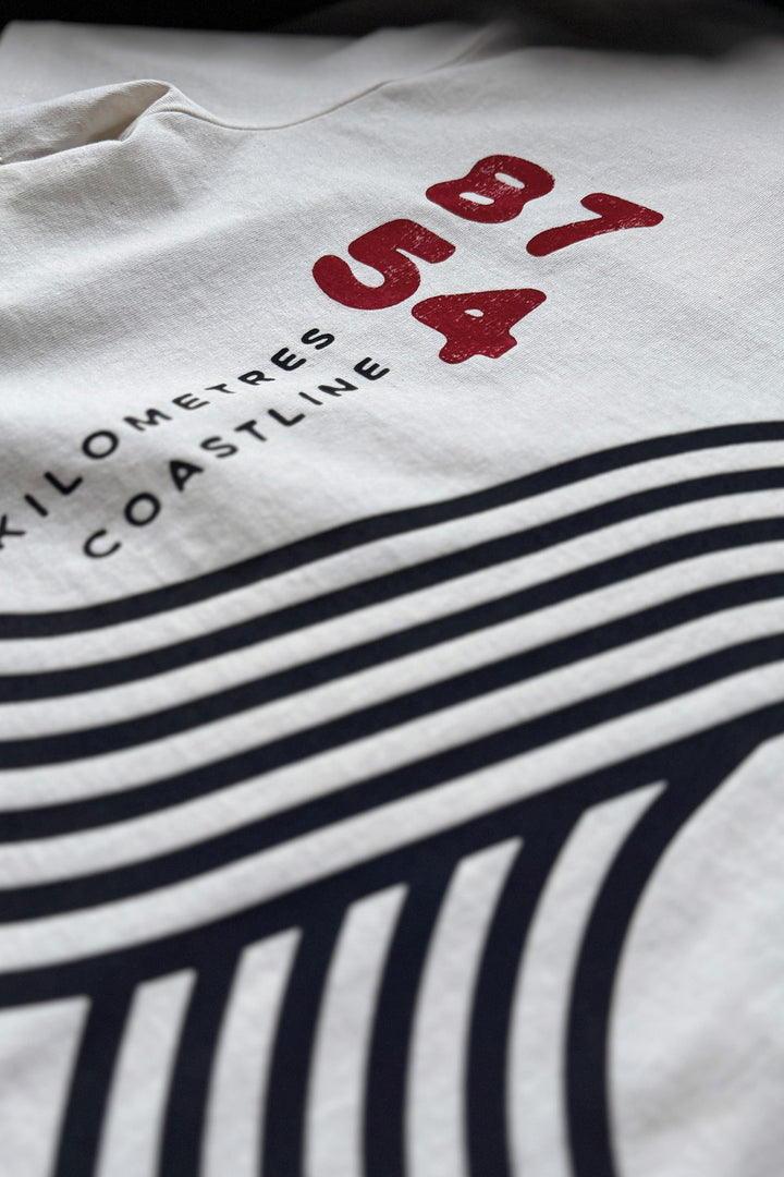 T-Shirt "8754 KM of Coastline"