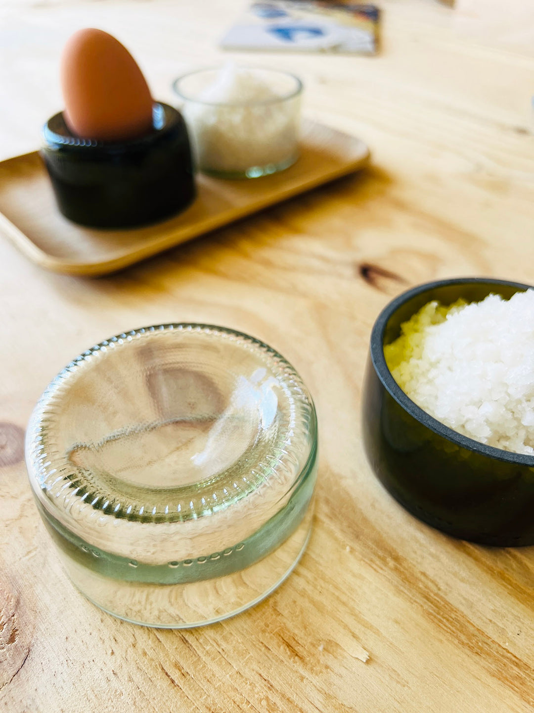 Eierbecher/Salzschale aus Weinflaschen - Upcycling