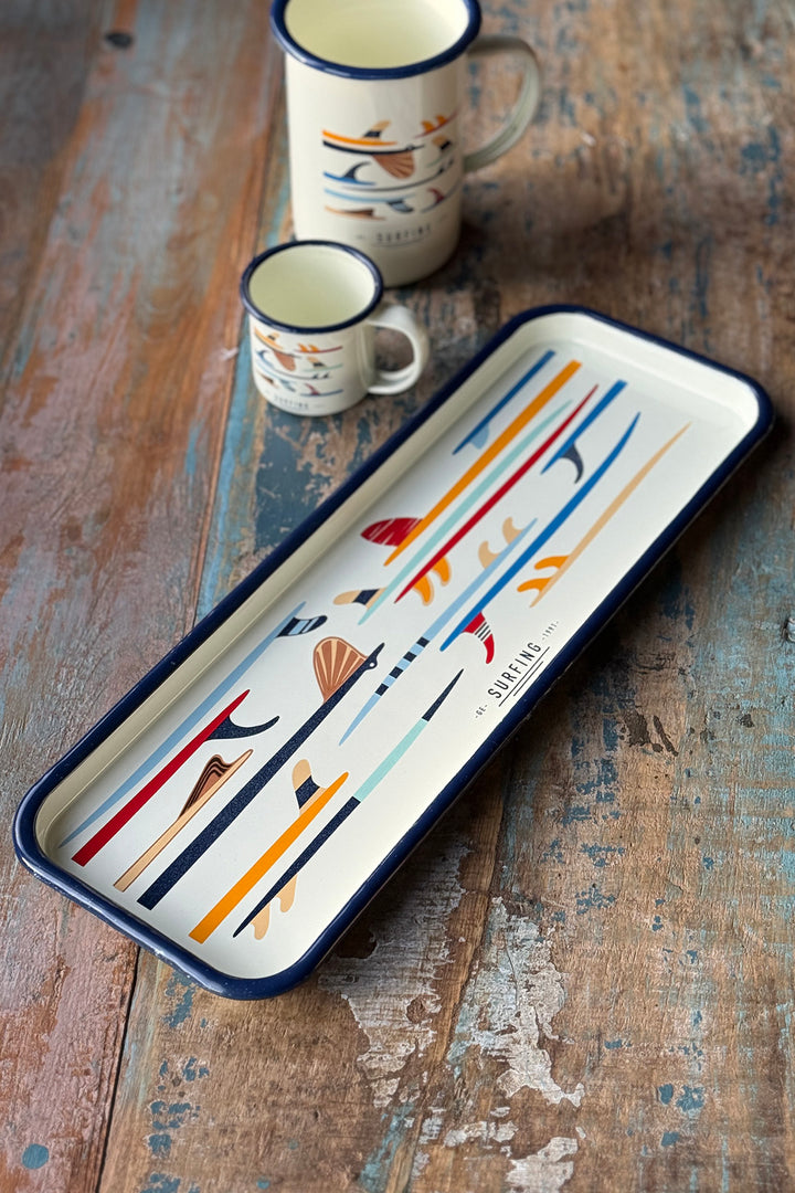 Enameled metal tray