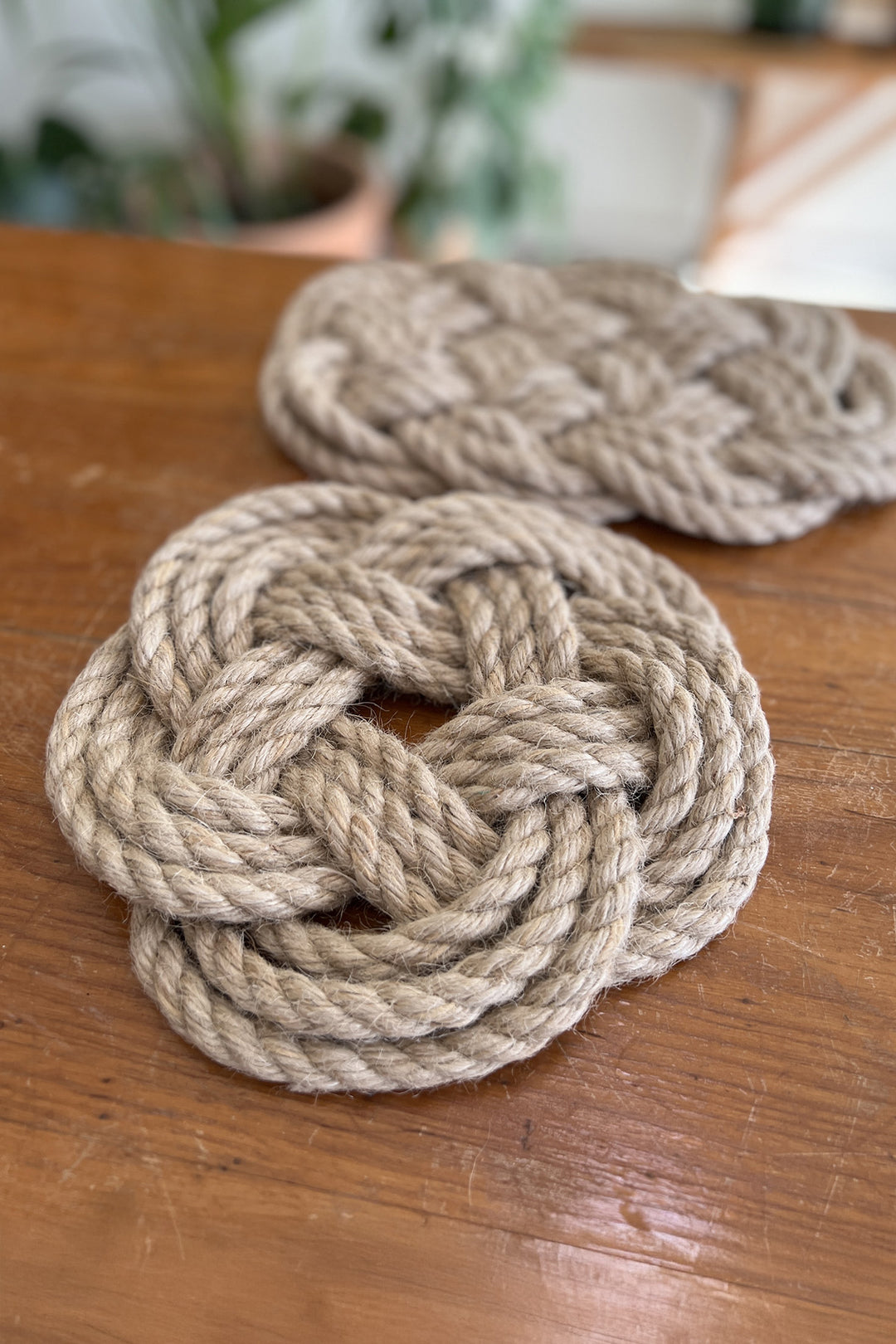 Trivet - Knotted rope