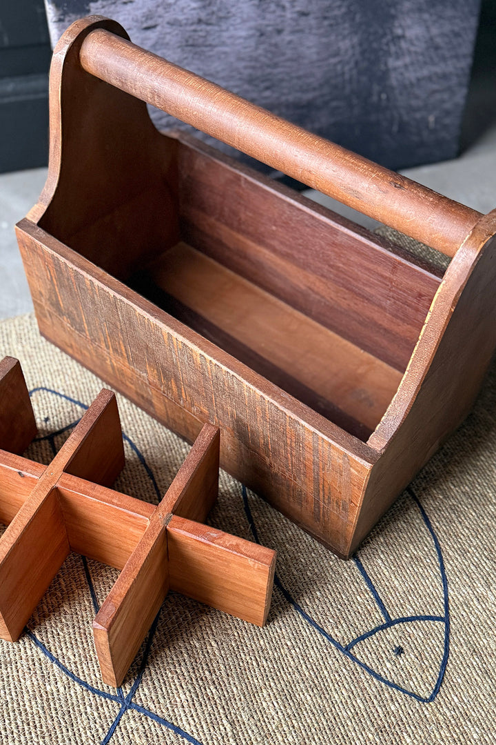 Bottle holder made of recycled wood