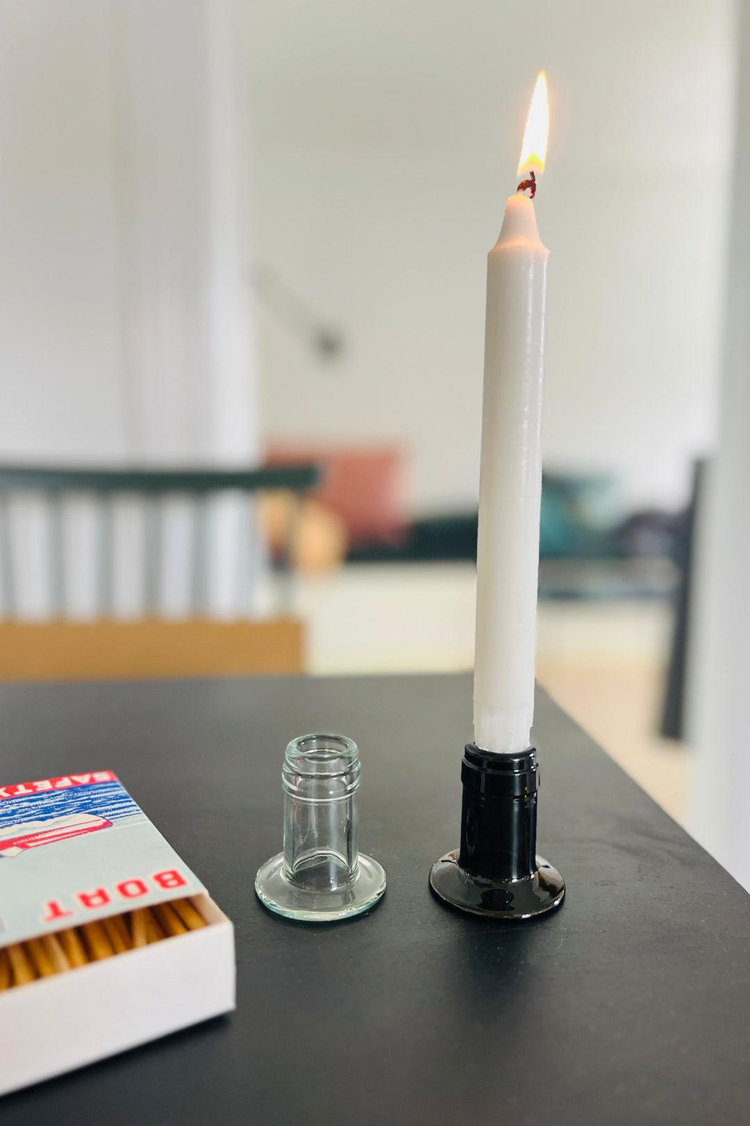 Kerzenständer aus Weinflaschen - Upcycling