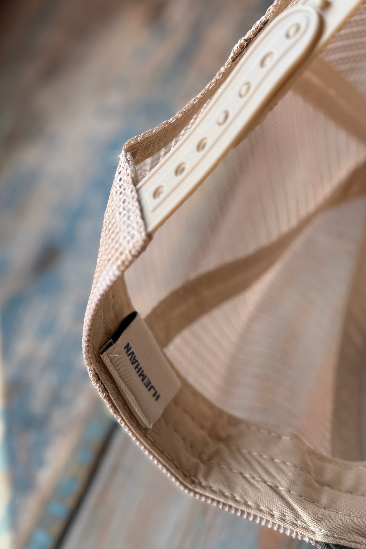 Cap "The Badge" - Organic & Recycled