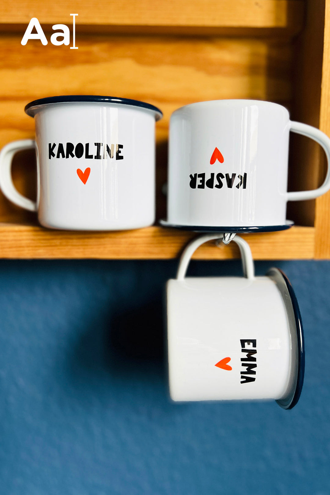 Emaille-Becher "Love" mit Wunschname 