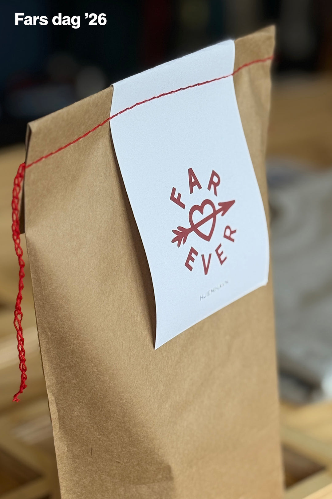 Gift wrapping (several variants)