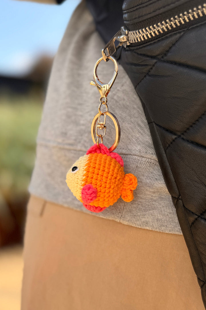 Schlüsselanhänger "Gehäkelter Fisch"
