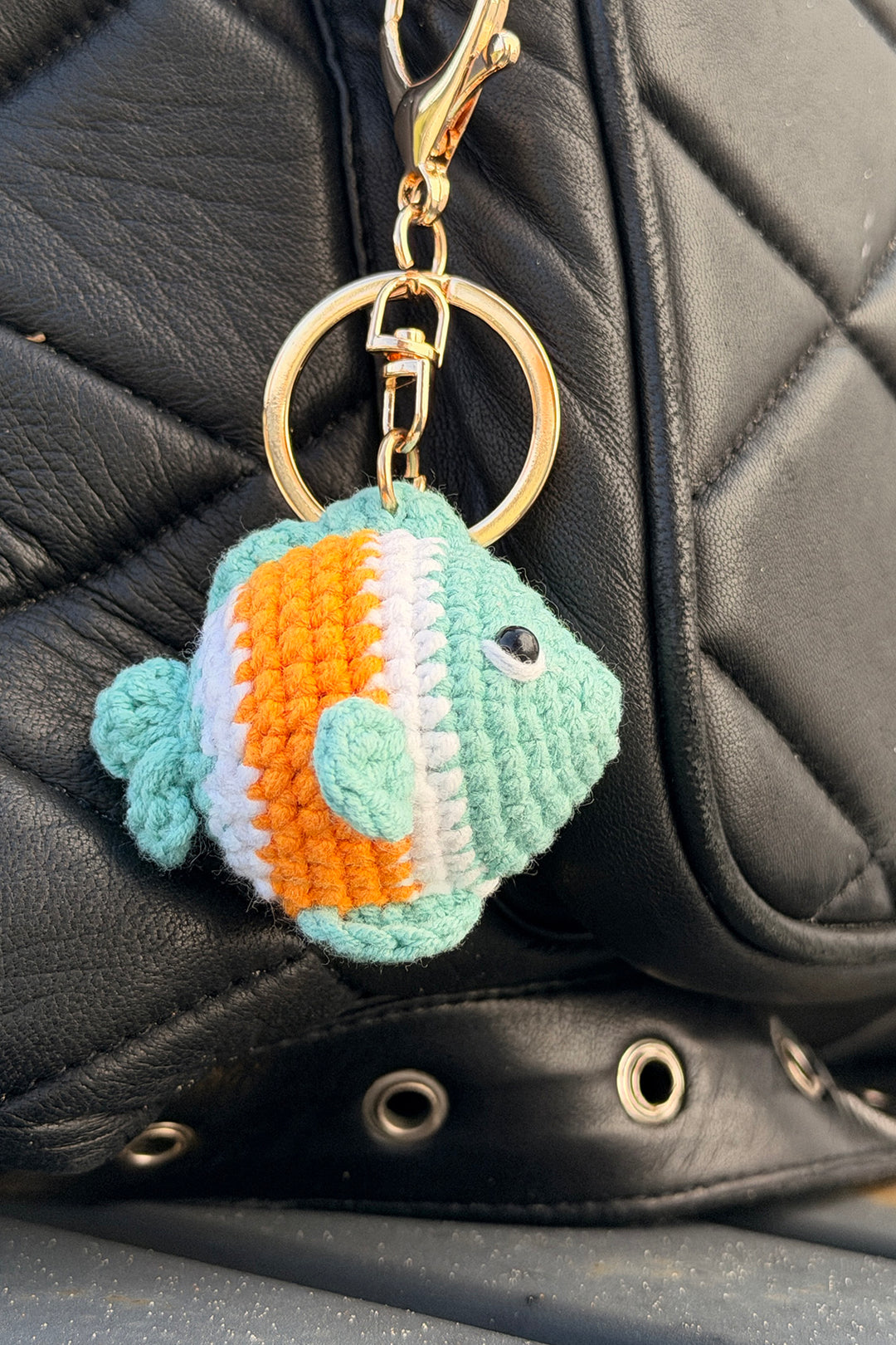 Schlüsselanhänger "Gehäkelter Fisch"