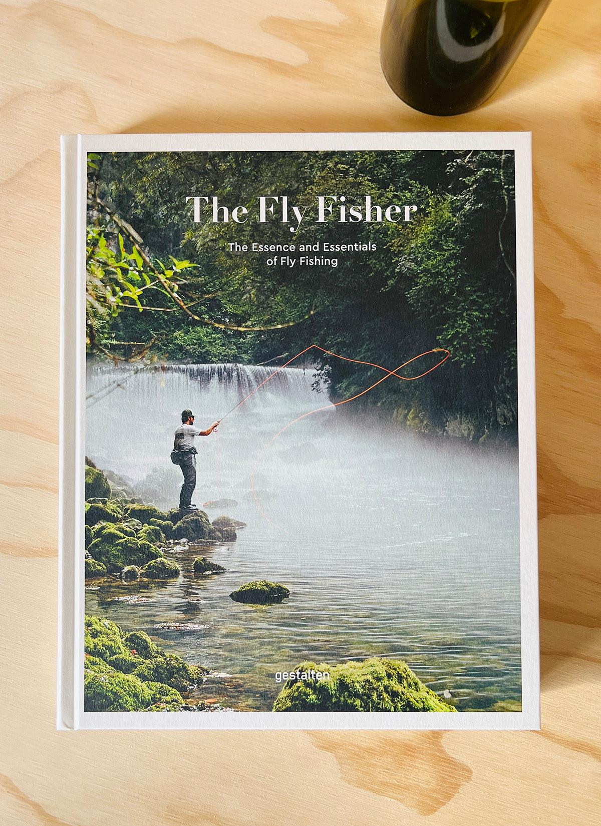 The Fly Fisher - 256 sider