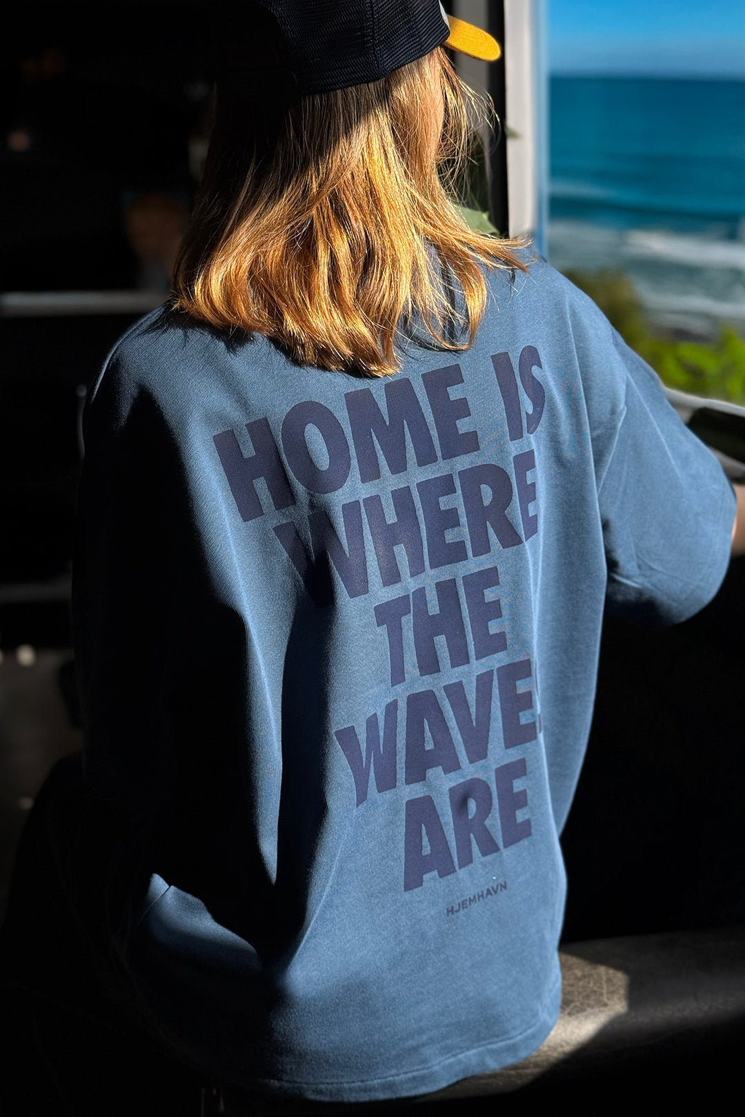 Heavy Weight Boxy Tee "Home" - Blue