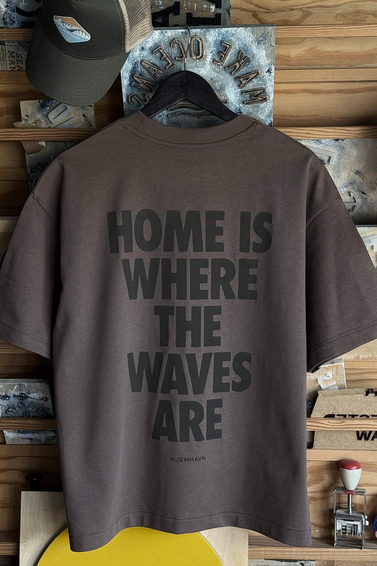 Heavy Weight Boxy Tee "Home" - Brown