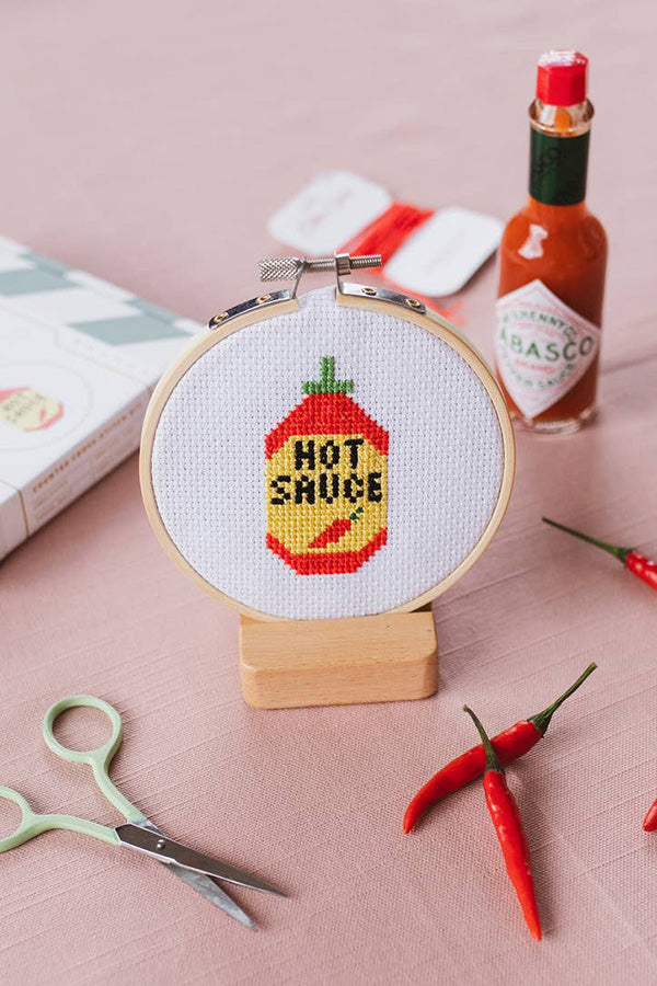 Broderi Kit "Hot Sauce"