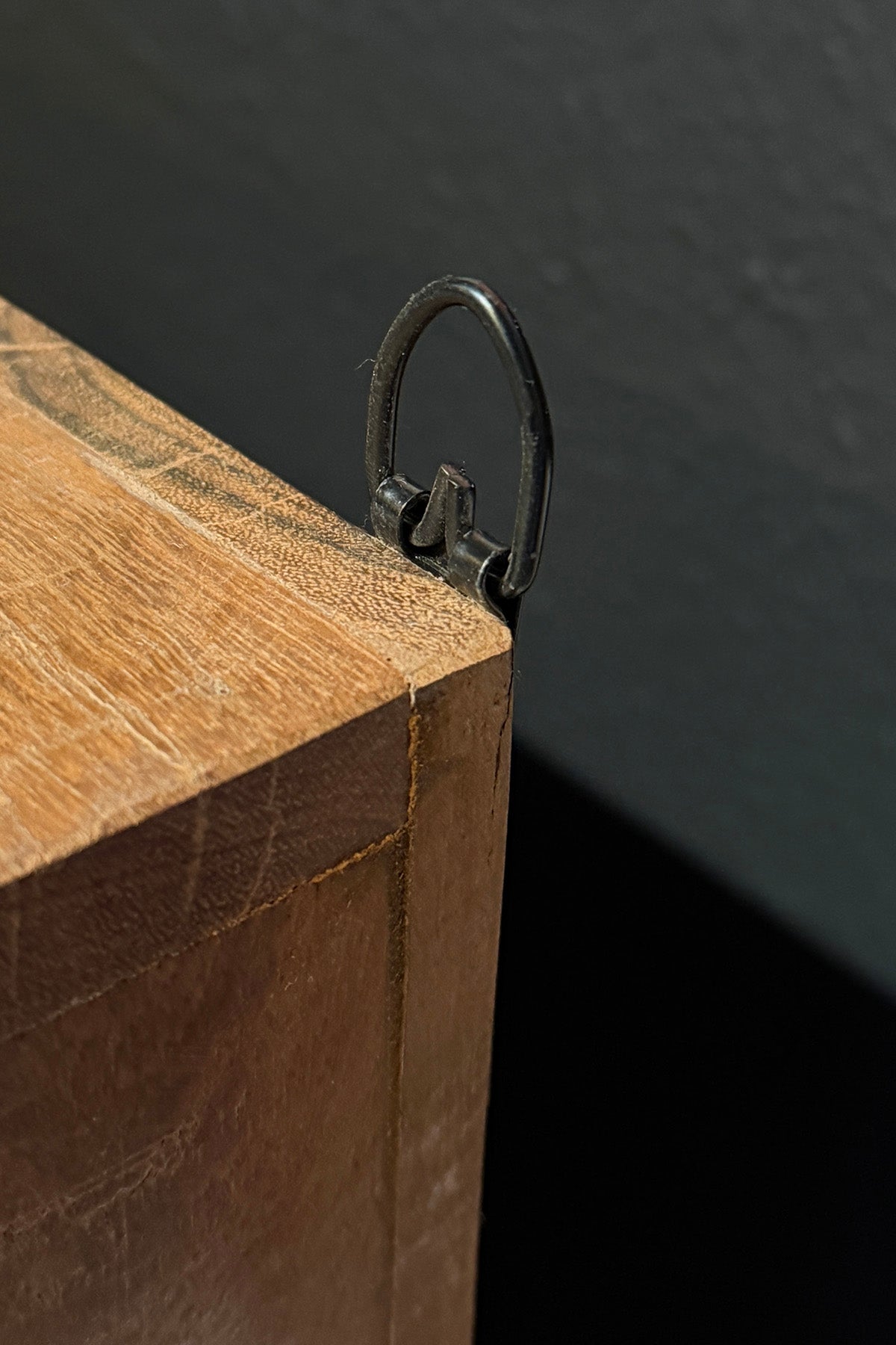 Hylde 60 x 60 cm - Genbrugstræ