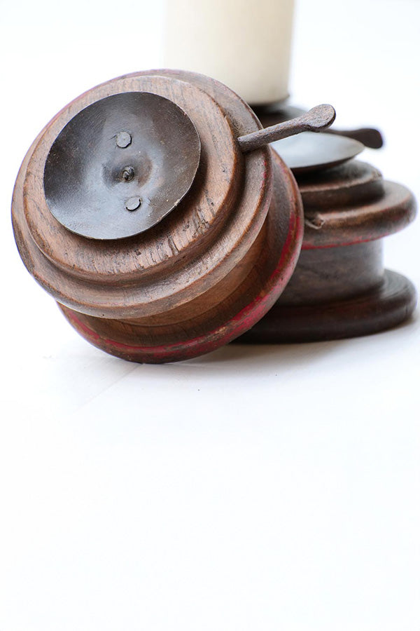 Kerzenhalter aus alten Spulen