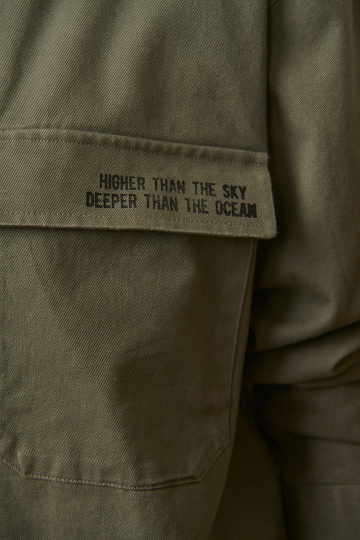 Overshirt "Higher than..."
