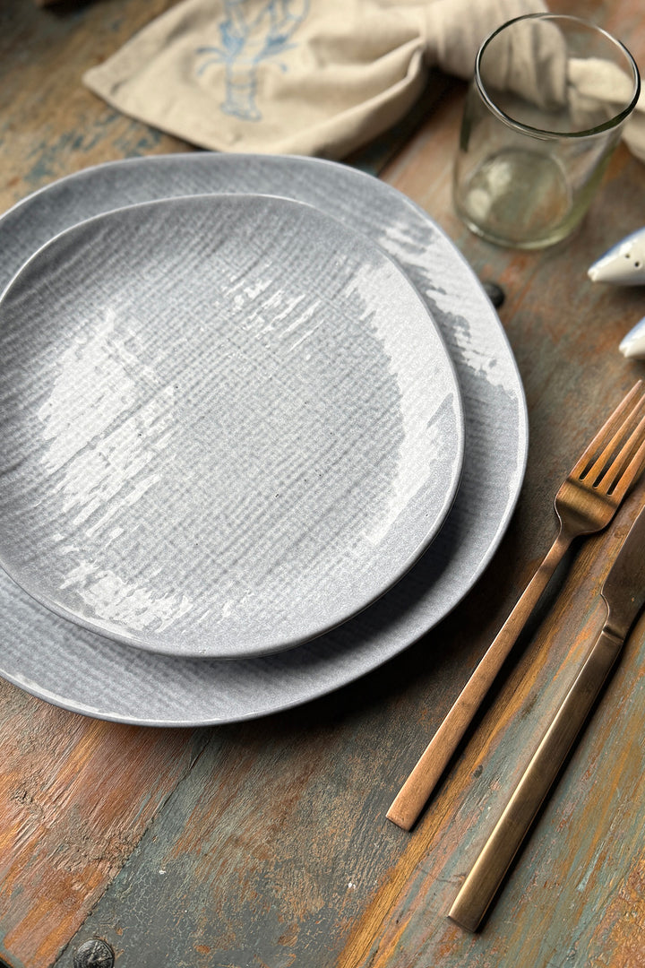 Plate "Woven Textile"