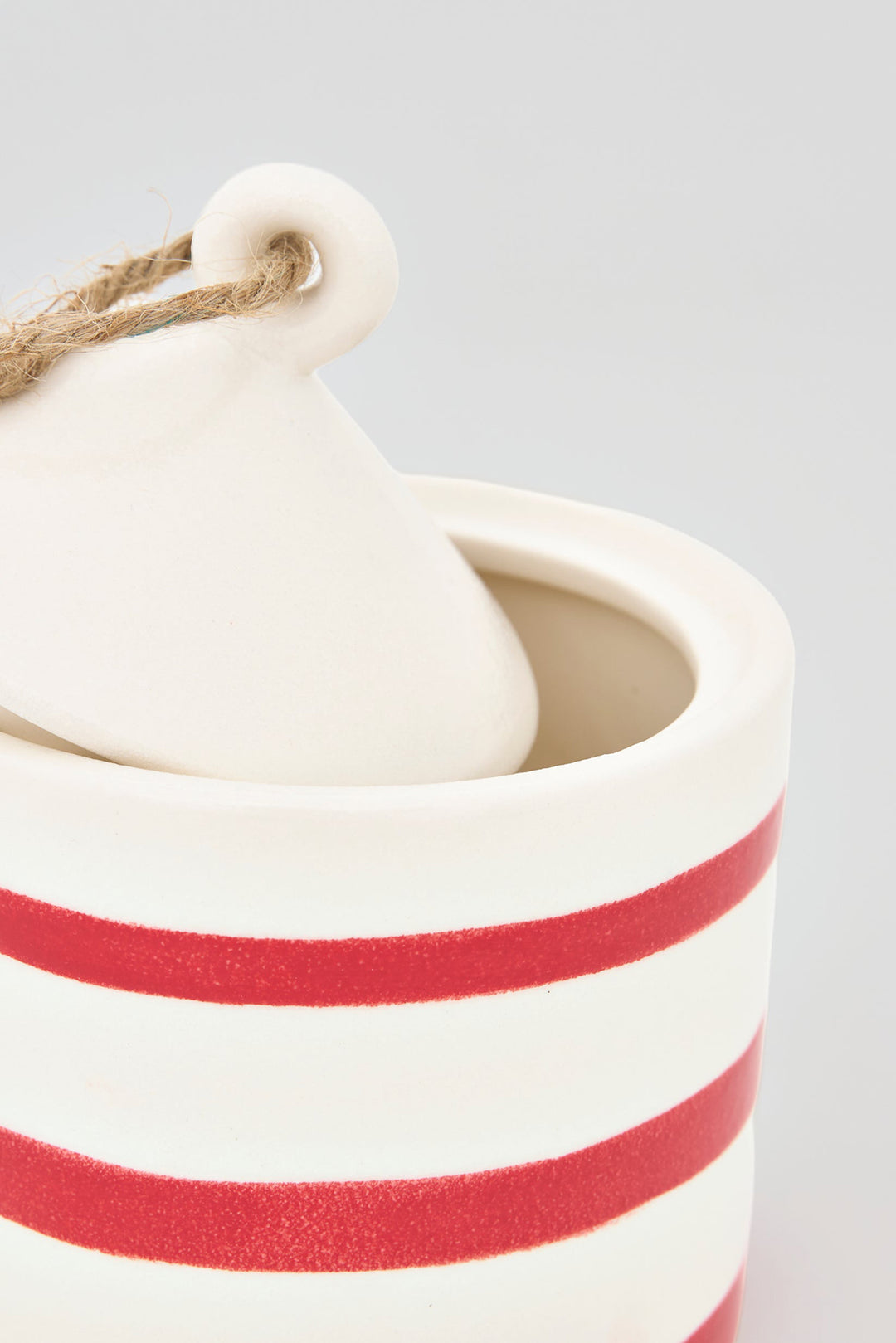 Steingutkrug "Striped"