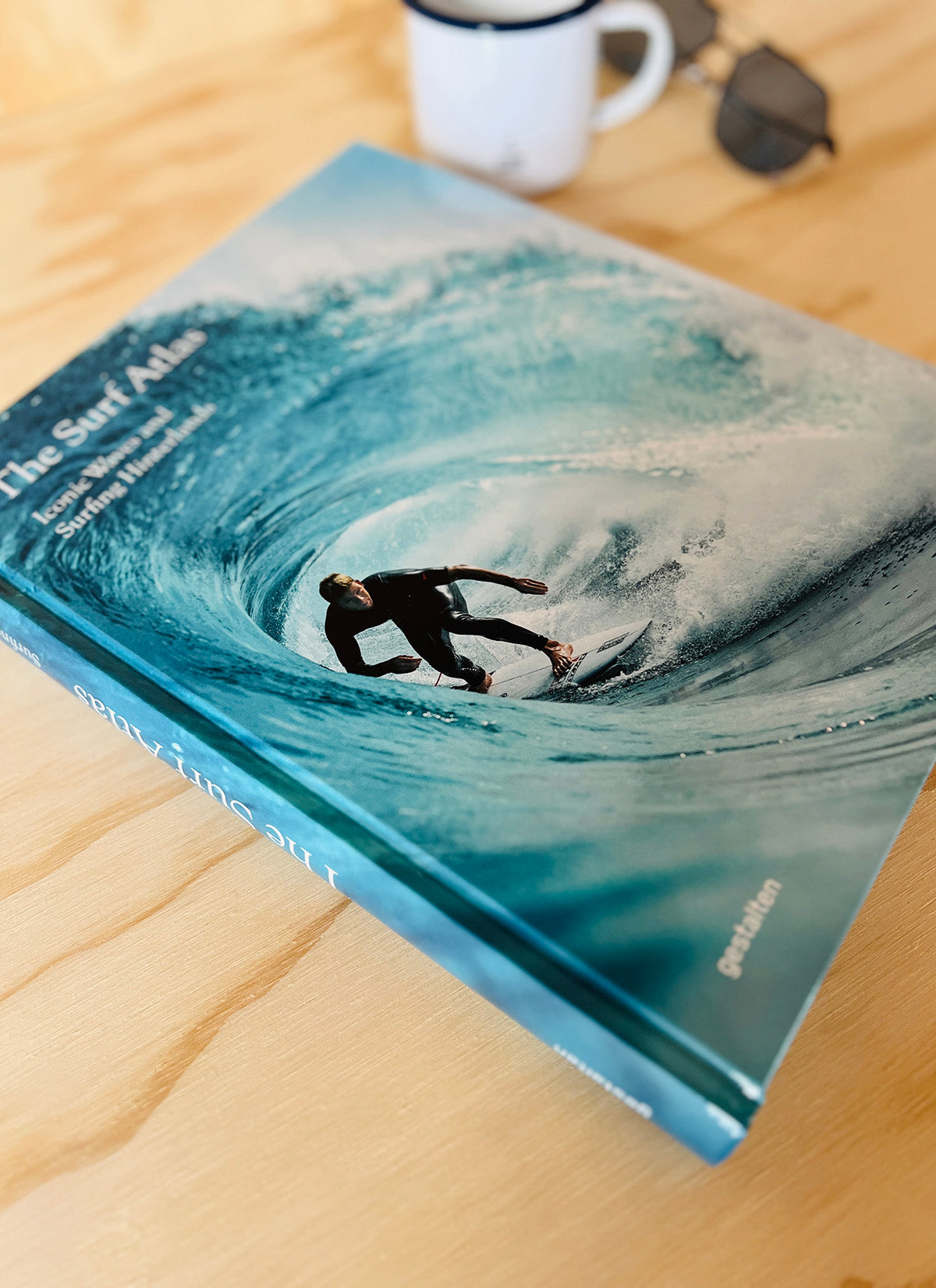 The Surf Atlas - 320 sider