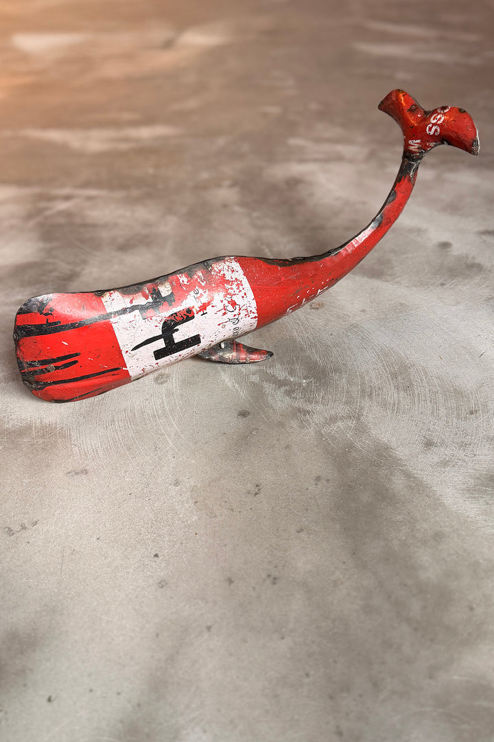 Wal aus recyceltem Metall